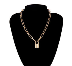 Stylish geometric elements necklaces