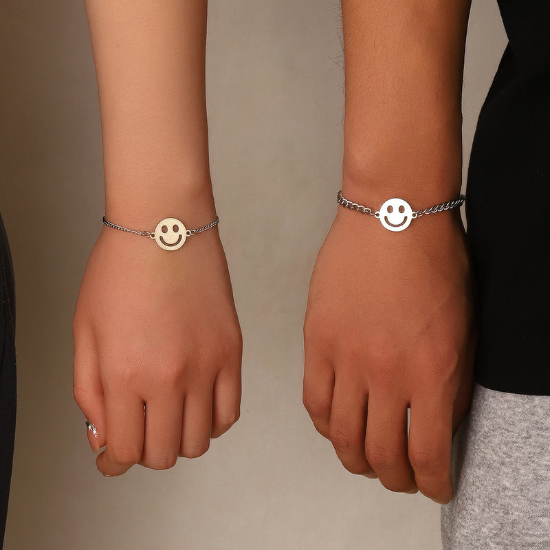 Simple Stainless Steel Round Heart Bracelet Women